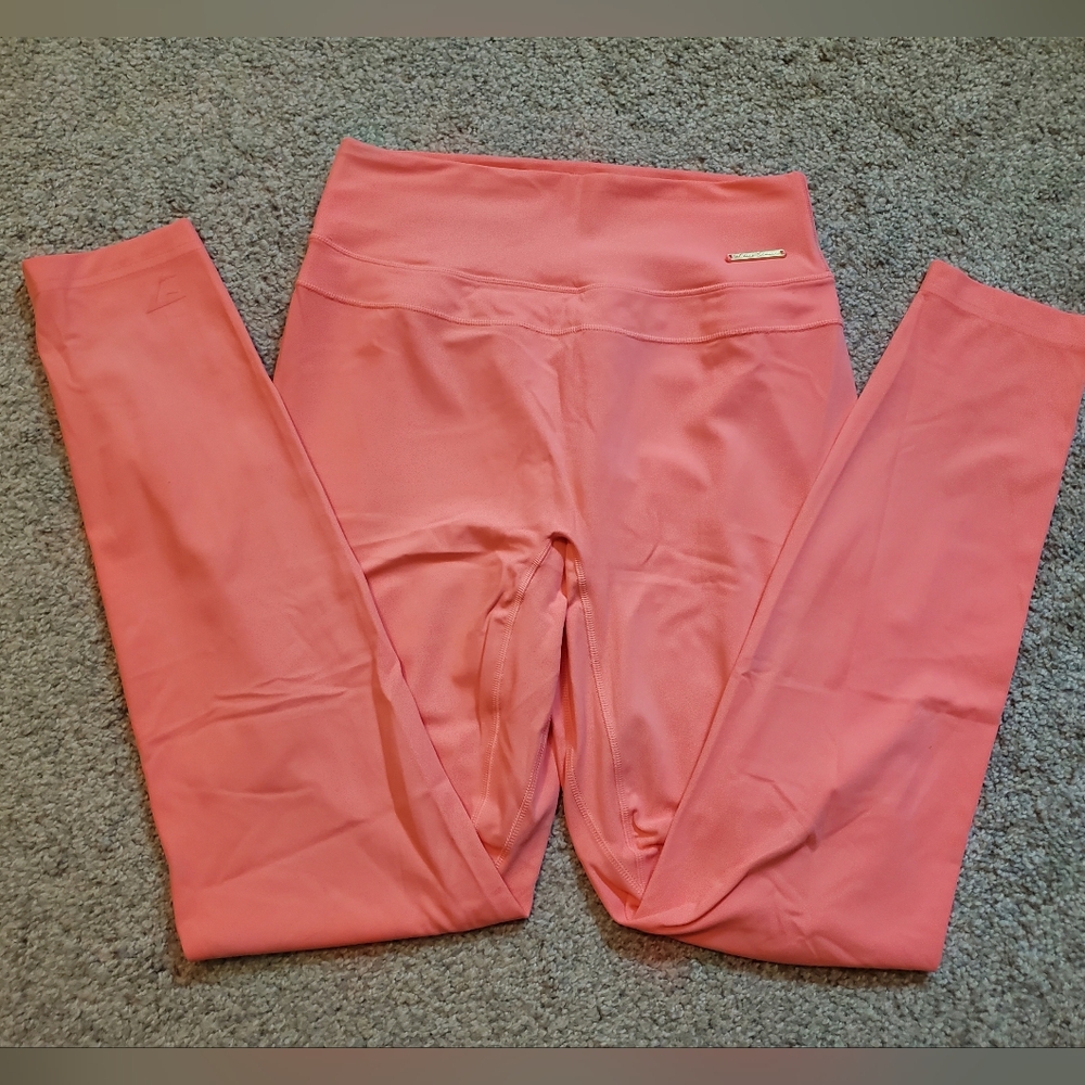 Gymshark x Whitney Simmons Peony Pink Leggings size Large NEW Condition